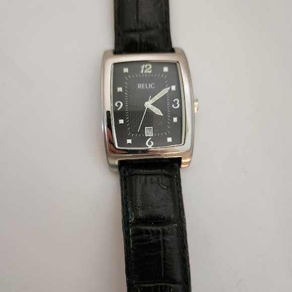 Relic Men's Watch Brown Genuine Leather - Picture 3 of 6